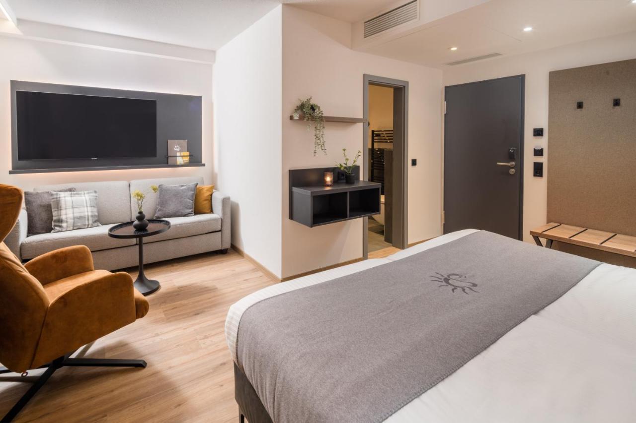 Landhotel Sonne 노이엔데텔사우 외부 사진