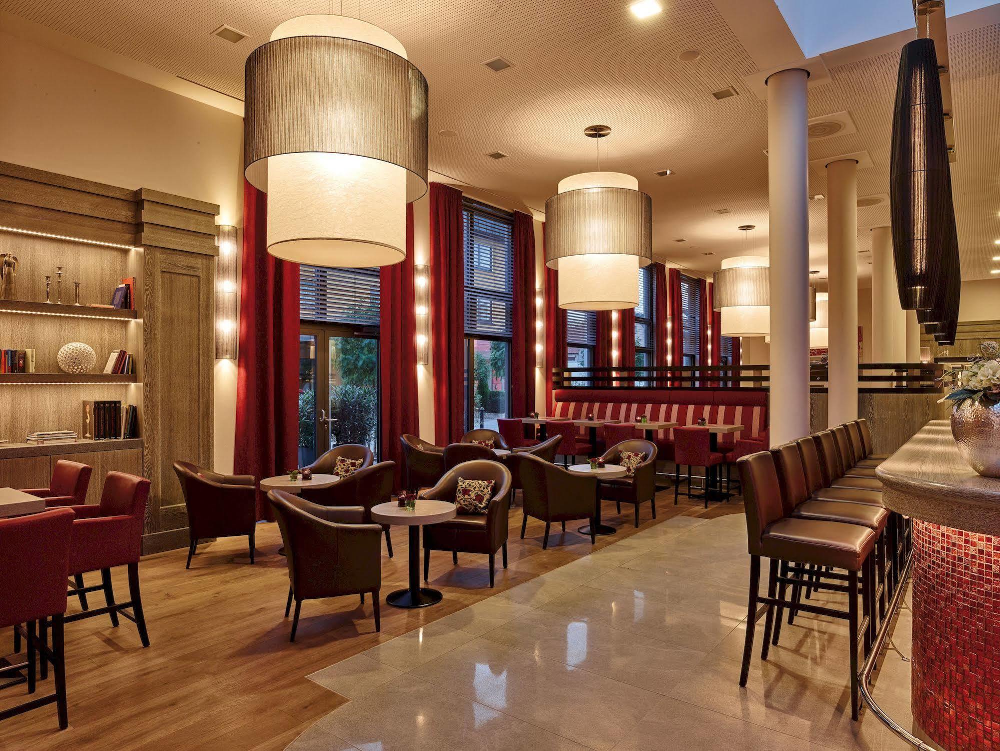 Landhotel Sonne 노이엔데텔사우 외부 사진